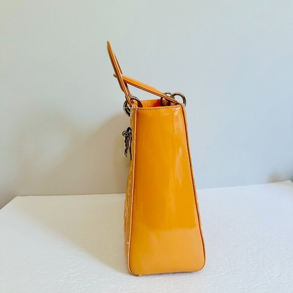 AUTHENTIC CHRISTIAN DIOR PATENT LEATHER QUILTED YELLOW LADY DIOR SATCHEL ITALY - Picture 7 of 16